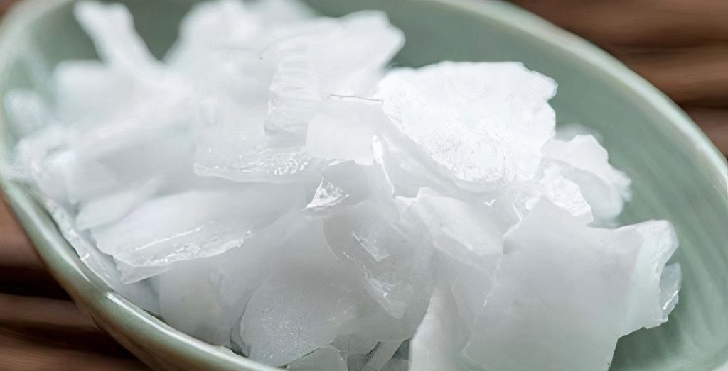 Caustic soda flakes